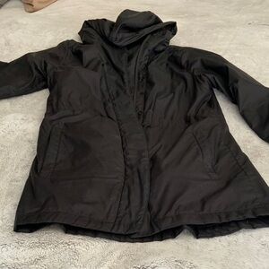 The North Face Women's Black Fleece rain Jacket